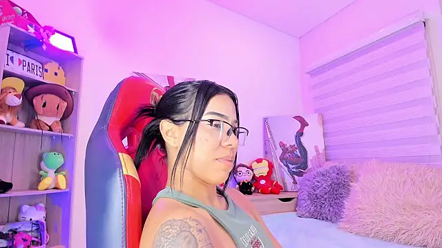 madelyn rose  online show from February 22, 9:12 am