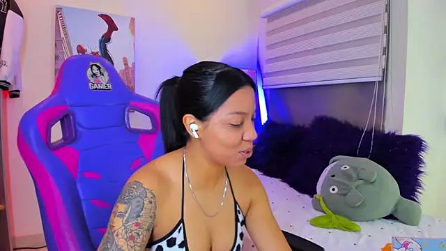 madelyn rose  online show from May 29, 6:58 pm