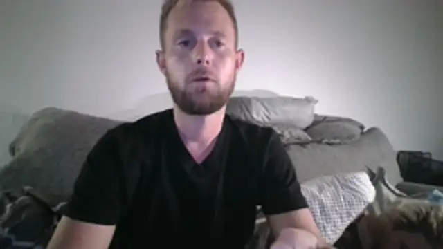 Snapshot of W1LBURN chatting on June 23, 6:22 am W1LBURN online show from June 23, 6:22 am