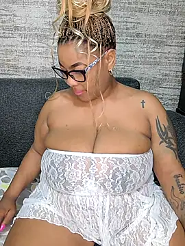 ExclusiveLeexx online show from February 19, 2:47 pm