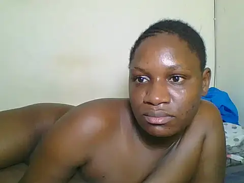 Prettyface25 online show from May 8, 11:41 pm