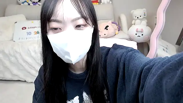 momo room online show from October 26, 6:03 am