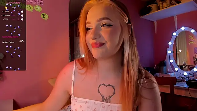 CarolineLovers online show from September 25, 8:37 pm