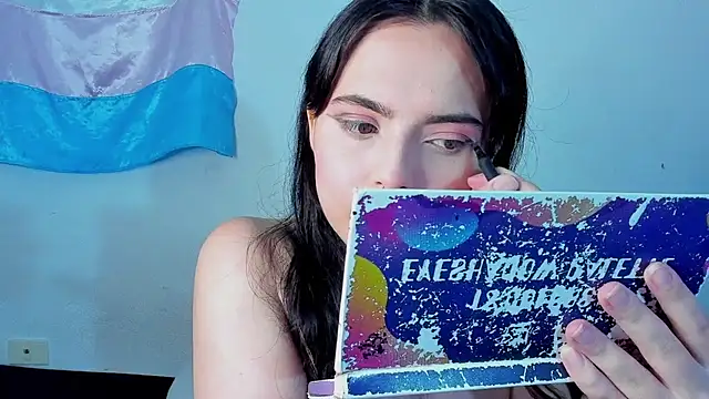elizabethtaylorxxx online show from June 11, 7:33 pm