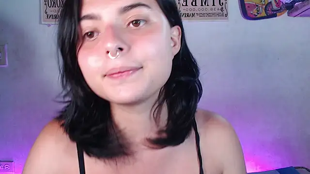 Snapshot of elizabethtaylorxxx chatting on March 15, 12:15 am elizabethtaylorxxx online show from March 15, 12:15 am