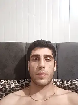 arenn1997 online show from April 23, 12:28 am