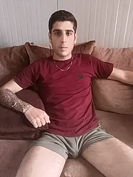 arenn1997 online show from April 13, 12:31 pm