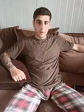 arenn1997 online show from March 3, 12:01 pm