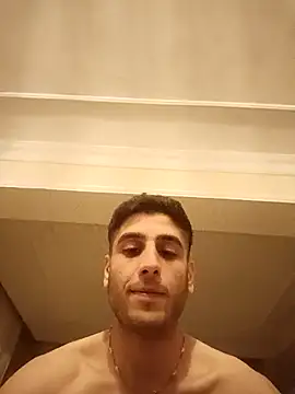 arenn1997 online show from November 12, 12:15 am