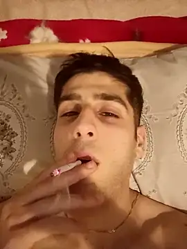 arenn1997 online show from December 19, 12:14 am