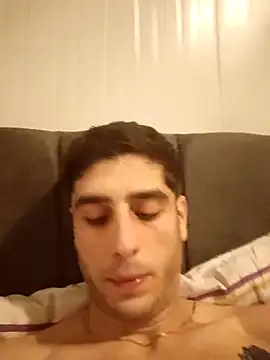 arenn1997 online show from January 7, 12:37 am