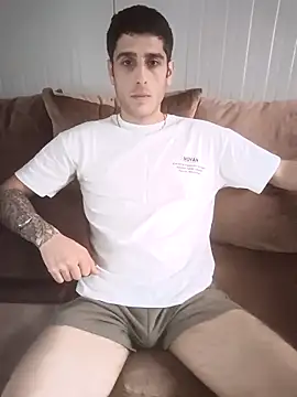 arenn1997 online show from April 12, 12:19 pm