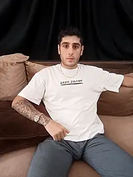 arenn1997 online show from November 4, 11:58 am