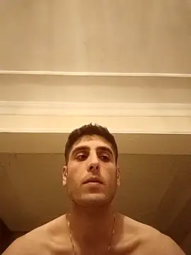 arenn1997 online show from November 14, 10:02 pm