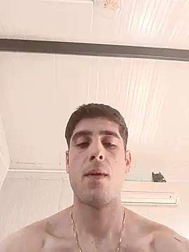 arenn1997 online show from December 17, 12:32 pm