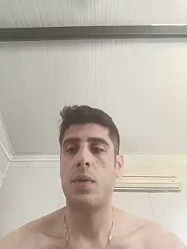 arenn1997 online show from May 28, 12:22 pm