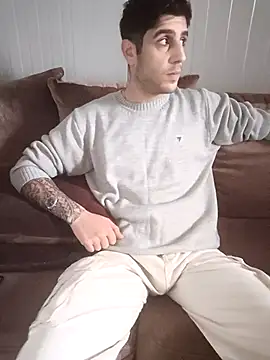 arenn1997 online show from February 12, 12:05 pm