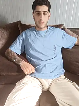 arenn1997 online show from February 19, 12:13 pm