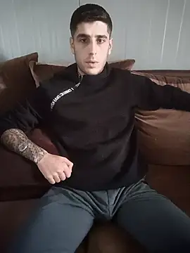 arenn1997 online show from February 25, 12:05 pm