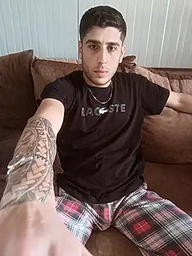 arenn1997 online show from February 28, 12:16 pm