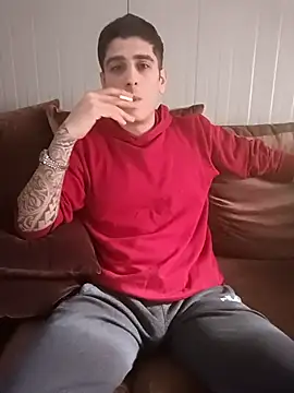 arenn1997 online show from February 5, 12:34 pm