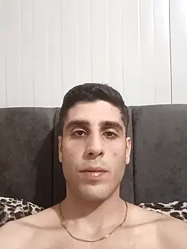 arenn1997 online show from March 26, 12:20 am