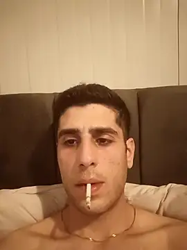 arenn1997 online show from March 4, 12:07 am