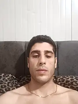arenn1997 online show from April 21, 12:12 am