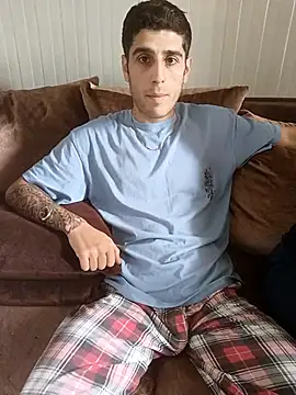 arenn1997 online show from April 5, 12:23 pm