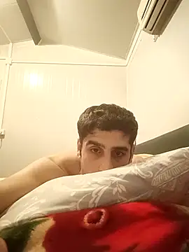 arenn1997 online show from December 2, 12:11 am