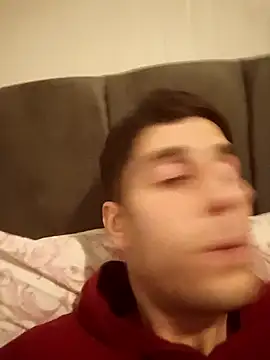 arenn1997 online show from February 8, 12:41 am