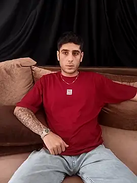 arenn1997 online show from October 28, 12:04 pm