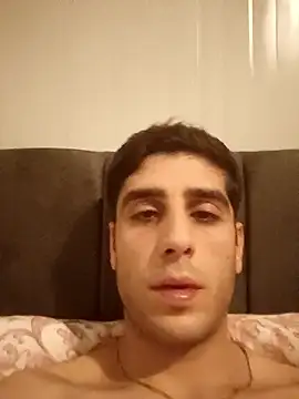 arenn1997 online show from January 15, 12:14 am