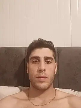 arenn1997 online show from June 6, 10:37 pm