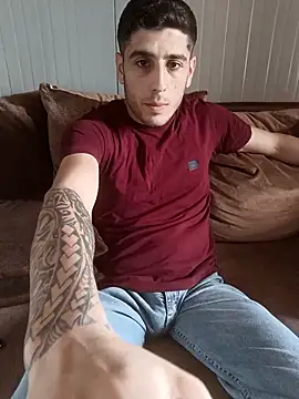 arenn1997 online show from March 24, 12:38 pm