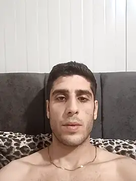 arenn1997 online show from April 7, 10:11 pm