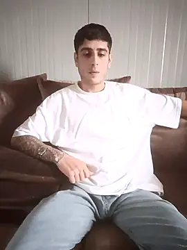 arenn1997 online show from February 7, 12:35 pm