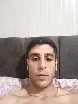 arenn1997 online show from March 29, 12:23 am