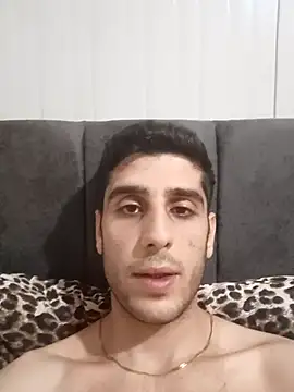 arenn1997 online show from April 9, 12:23 am