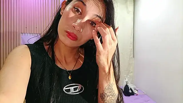 Snapshot of Cataleyalove_ADY chatting on December 3, 2:34 am Cataleyalove ADY online show from December 3, 2:34 am