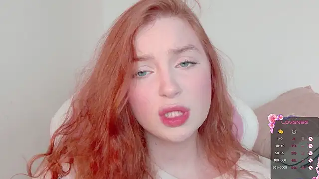 cinnabon girls online show from March 4, 12:02 pm