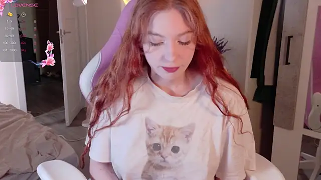 cinnabon girls online show from October 17, 5:22 am