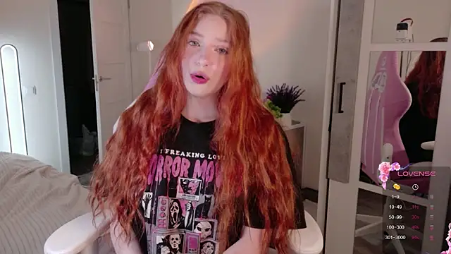 cinnabon girls online show from October 28, 7:13 pm