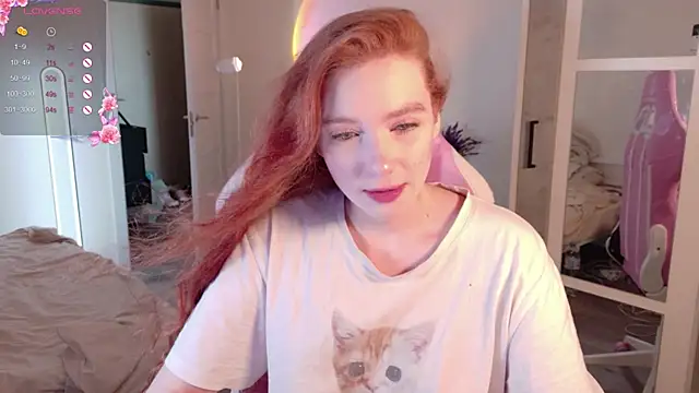 cinnabon girls online show from October 19, 7:33 am