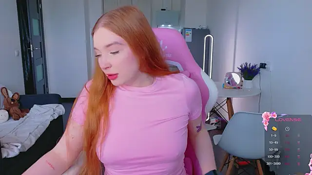 cinnabon girls online show from May 24, 1:55 pm
