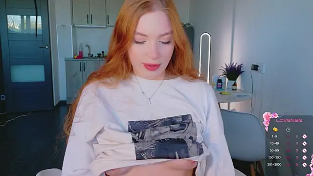 cinnabon girls online show from May 14, 4:37 pm