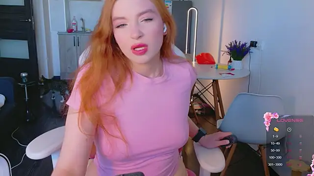 cinnabon girls online show from May 25, 1:32 pm