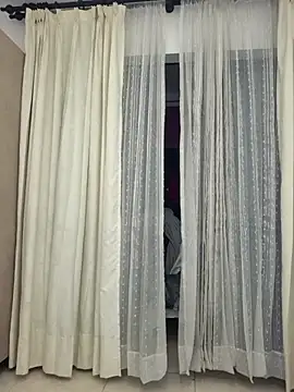 viollett 28 online show from February 10, 11:59 pm