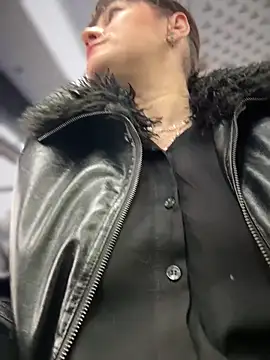 ZhenjaPoledance online show from December 19, 10:06 am