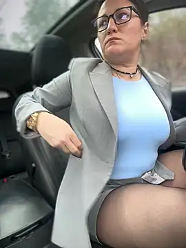 ZhenjaPoledance online show from April 18, 9:55 am